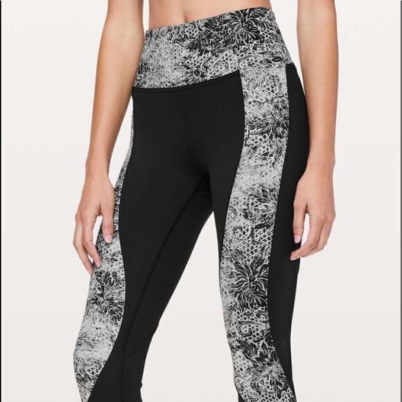 Lululemon Sweat & Repeat Crop 21" Size 4 - Picture 9 of 13